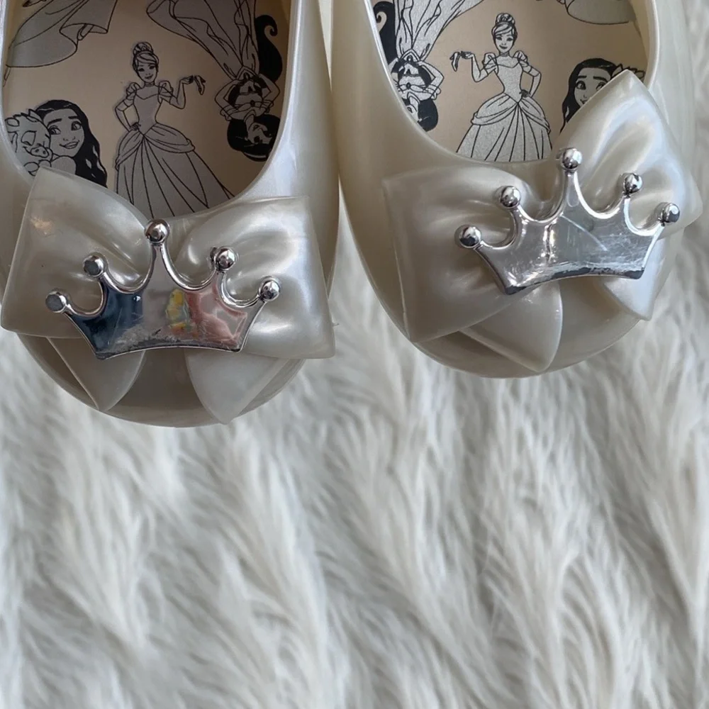 Mini Melissa | Mini Dora Disney Princess Mary Jane